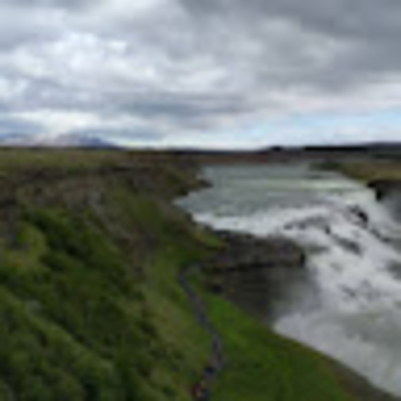 Meet your Posher, Alexandrine - Picture 1 of 1